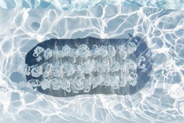 Design mirror spa Petite Source - high-end hotel wellness French Riviera